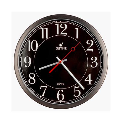 China Factory Supply Designer Metal Minimalist Traditional Circle Customized Wall Clock for sale