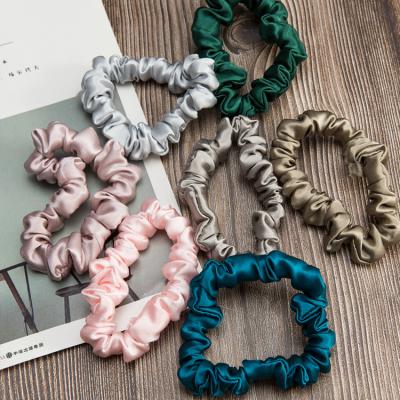 China Fashion 100% Real Slip Style Hair Loop Hair Rope 1.5cm Silk Elastic Hair Scrunchie for sale