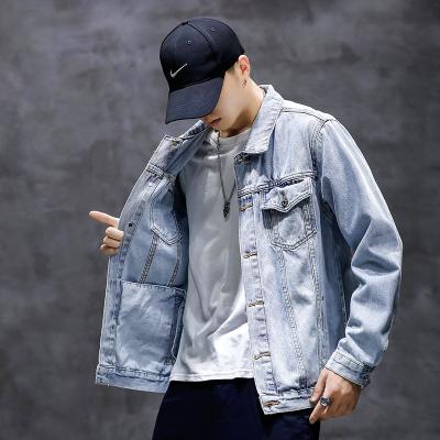 China Smart casual men's geometric breathable denim printed jeans jacket for men for sale