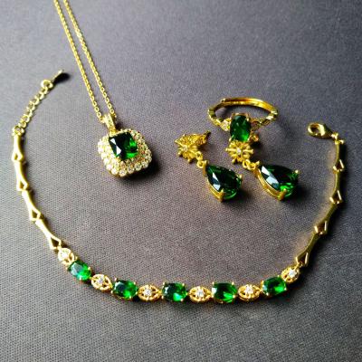 China CLASSIC Dubai Jewelry Sets Wedding Emerald Green Pendant Necklace Rings Bracelets And Earrings Jewelry Set for sale