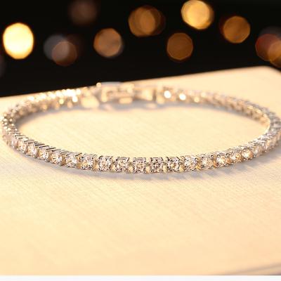 China BOHEMIA Charm Jewelry Lab Developed Diamond Gold Bracelet 1 Rows Moissanite Plated Tennis Bracelet For Wedding for sale