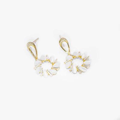 China 2021 Fashion Religious Earrings Trend S925 Fresh Flower Petal Silver Stud Earrings Female Gift for sale