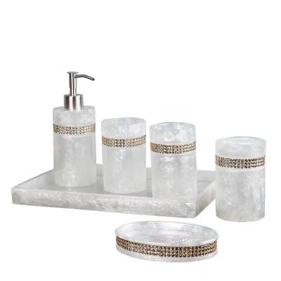 China 2021 Most Viable Popular 5 Pcs Bath Accessories Set Bamboo Bathroom Accessories Set Luxury Bathroom Accessories Set for sale