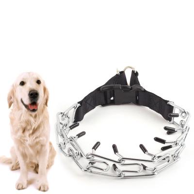 China Thoughtful Flash Chain Dog Stimulation Neck Chain Dog Training Detachable Collar for sale