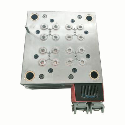 中国 ISO9001 Certified Plastic Bottle Mould with Polishing/ Texture/ EDM/ Mirror Surface Finish and Cold Runner 販売のため