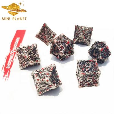 China Dnd Metal DND Die Set D4-D6-D20 D4-D6-D20 D4-D6-D20 Custom Adventure Dragons Game Dice Game RPG Game Metal Solid Die Cut for sale