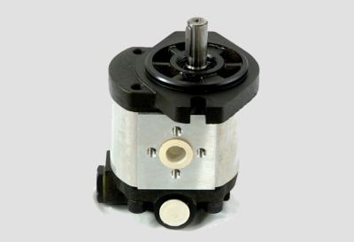 China Spline Shaft Hydraulic Gear Motor Viton Seals With Relief Valve / Check Valve for sale