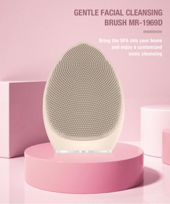 China Other Beauty Facial Brush Silicone Deep Cleansing Detergent Vibrating Electric Face Cleansing Brush for sale