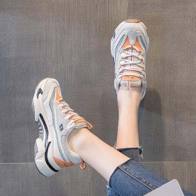 China Fashion Trend Korean Stylish Casual Female Trend Shoes Sports Sneakers For Women for sale