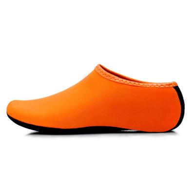 China Leica Snorkeling Shoes Children's Breathable Stream New Men's And Women's Beach Socks Tracking Equipment Swimming Anti-skid Diving Sock for sale