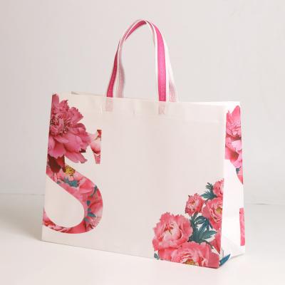 China 2021 Fashion Tote Bag Fashion Handbag Custom Logo Printing Non Woven Die Cut Tote Shopping Bag for sale