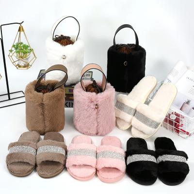 China Hot Selling Preppy Style Bucket Plush Handbags &Slippers Pinch And Shoes 2 Pieces Set Fashion Cross - Body Bags Women Handbags And Slippers Set for sale