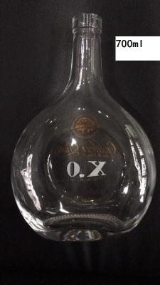 China Serial 700ml whiskey Glass bottle for sale