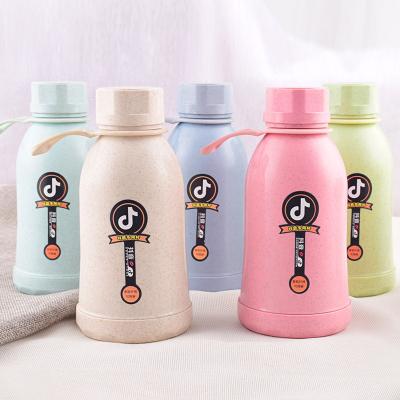 China Viable factory price 400ml wholesale glass water bottle with plastic cover with custom logo print for sale