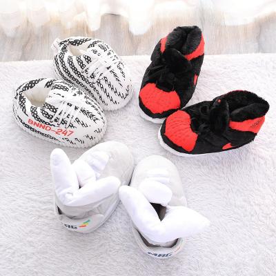 China Fashion trend high quality best selling toy yeezy slippers one size fit men and women for sale