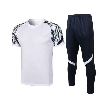 China Quick Dry 100% Polyester Training Football Uniforms Mens Sportswear Tank Tops Sets With Pants for sale