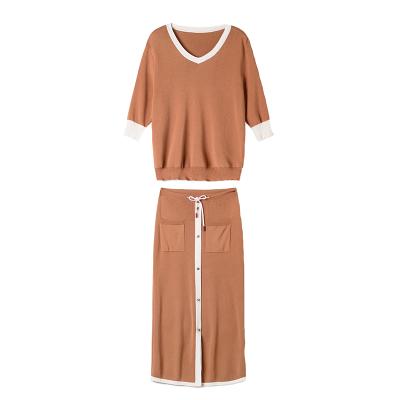 China New women's V collar half sleeve anti-static color contrast in the long skirt knitted two-piece suit for sale