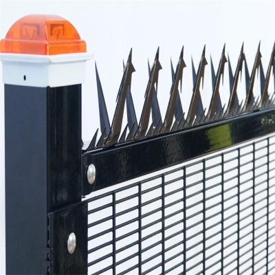 China Easily Assembled Powder Coated Hot Dipped Galvanized Anti Spikes Wall Fence Square Post for sale