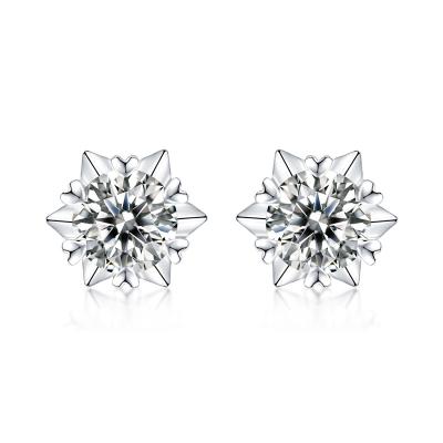 China 2022 CLASSIC Fashion Earring 18K Silver Plated 0.5 CT 1CT Moissanite Diamond Stud Earrings for sale