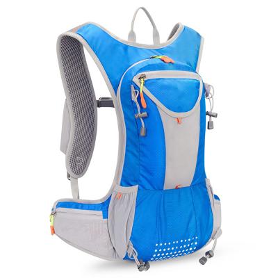 China Waterproof Custom Lightweight Sport Hydration Backpack Running Pack With 2L Water Bladder for sale