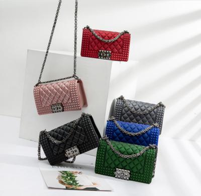 China Fashion Handbags Wholesale Women's Handbags Lock Chain Side Chain Single Shoulder Bag for sale