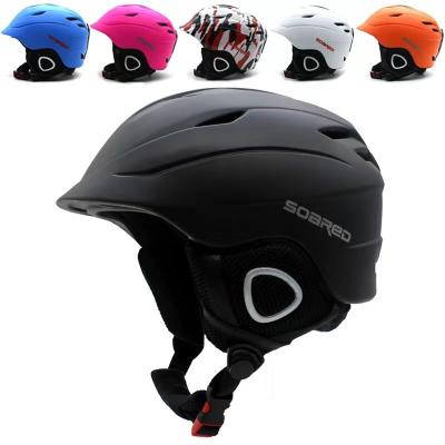 China EPS Hot Sales Adult Youth High Quality Ice Hockey Snowboard Ski Helmet for sale