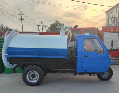 China Fecal Waste Treatment Sewage Suction Truck Three Wheel Suction Truck for sale