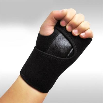 China Pain Relief Adjustable Professional Neoprene Tendonitis Elasticity Support Bar Protective Wrist Brace for sale