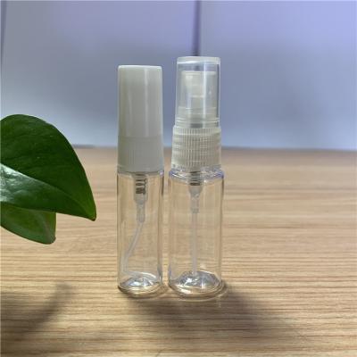 China 2ml 3ml 5ml Mini Plastic Spray Bottles Small Black Cosmetic Perfume Bottle for sale