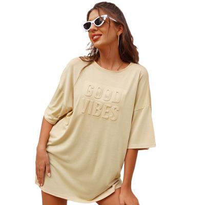 China Breathable Women's T-Shirt Letter Graphic Drop Shoulder Tee Embossed Oversized Manufacturer for sale