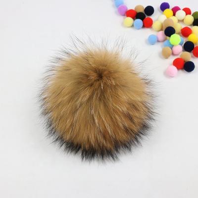 China Wholesale Custom Cheap Real Raccoon Fur Pompoms Eco - Friendly Big Real for sale