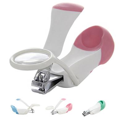 China Safety Soft Steel Nail Clipper Rubber TPE Medium Size Cute Baby Nail Clipper with Magnifier en venta