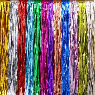 China Wedding New Wholesale PET Party Foil Tinsel Matte Curtain Metallic Tinsel Foil Fringe Door Curtains Foil Fringe Curtains for sale