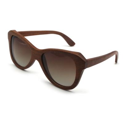 China New Arrival Big Wooden Sunglasses Wooden Eyeglasses Frame Fashion Walnut Wood Sunglasses for sale