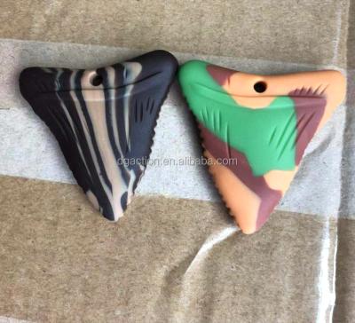 China LFGB Shark Soft Tooth Chew Sensory Necklace, Oral Sensory Rubbery Teether Necklaces for Autistic Chewers - Chewelry for Baby for sale