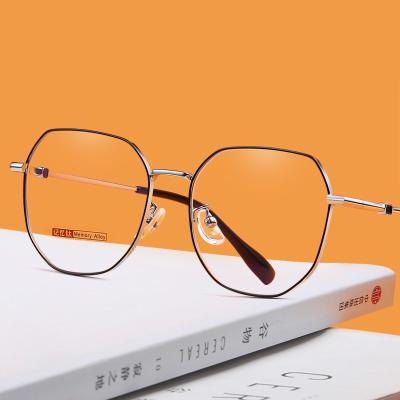 China New Vintage Men's Women's Glasses Optical and Indicating Frame Frame Comfortable Alloy Metal Memory Prescription Optical Glasses for sale