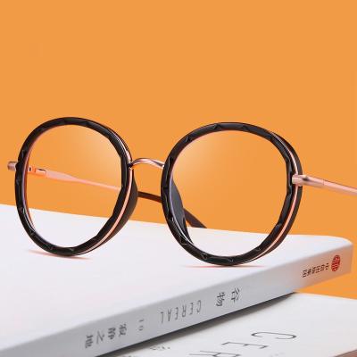 China Clear TR90 Designer Glasses Frame Optical And Reading Glasses New Blue Light Blocking Round Eyeglasses Frames for sale