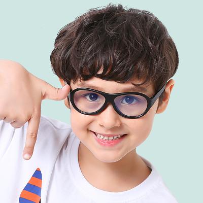 China Newest Fashion Anti HD Fashionable Blue Light Kids Optical Frames Wide Silicone Glass Frame for sale