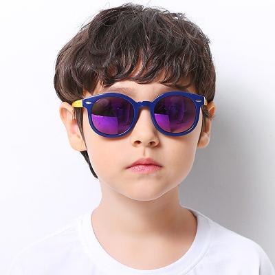 China Eyewear Factory Outlet Fashion Boy Silicone Round Glass Kids Sunglasses Polarized for sale