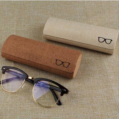 China Eyewear Portable Canvas Package Myopia Eye Glass Box Magnet Oval Handmade Monocle Cases For Adults for sale