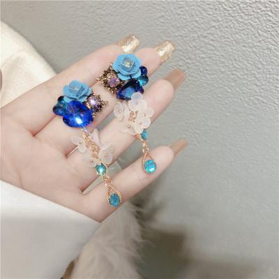 China New high quality Korean flowers leaves flower tassel dangle earrings for women drop earrings exquisite jewelry stud earrings contracted earrings for sale