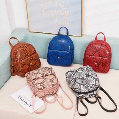 China New Arrival Ladies Waterproof PU Printing Casual Women Mini Portable Travel Backpack Unique Skin Pattern Backpack Snake Schoolbag for sale