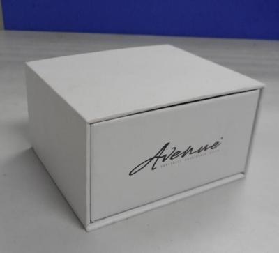 China fine rigid cardboard gift box for xmas gift valentine's day gift party gift for sale