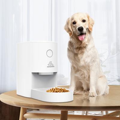 China PetnessGo 10L IP65 Water Resistant Automatic Pet Smart Feeder Automatic Pet Feeding For Dogs for sale