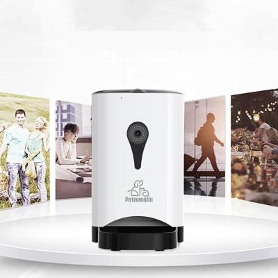 China 2021 New Wifi Auto Remote Pet Driver With HD Camera And Video Function For Cats And Dogs Smart Food Driver for sale