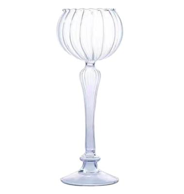 China Wholesale Minimalist Customized Clear Unique Shaped Cocktail Martini Glass Optical Martini Mixing Glass for sale