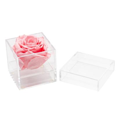 China Unique single PLAIN ROSE MINI ACRYLIC BOX FOR FLOWERS AND GIFTS for sale