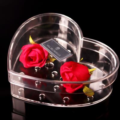 China Unique Unique Acrylic Luxury Flower Heartshape Gift Clear Box for sale