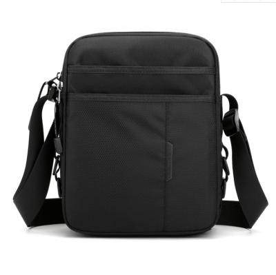 China Shoulder Tote Special Hot Selling Wholesale Custom 2021 Fashion Travel Shoulder Bag Men's Small Messenger Bag for sale