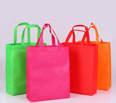 China Shopping Bag OEM And Style Handled Non Woven Shopping Bag for sale